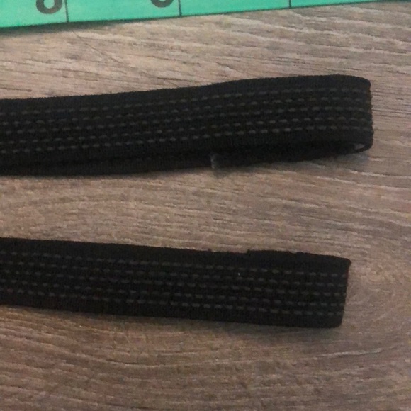 Slide proof Stayput Headband Set - Picture 2 of 3